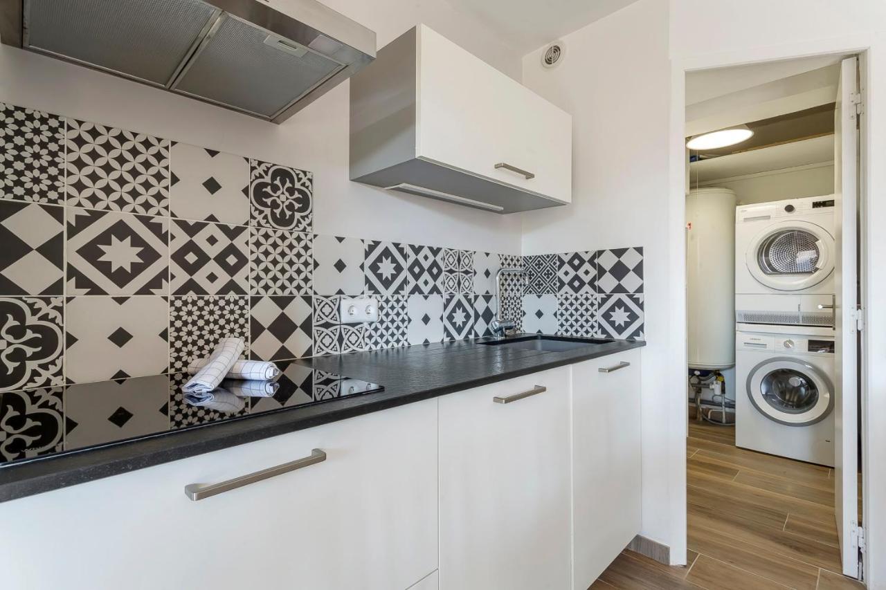 Suite Granges En Rez-De-Jardin Pour 4 Voyageurs Lyon Exterior foto
